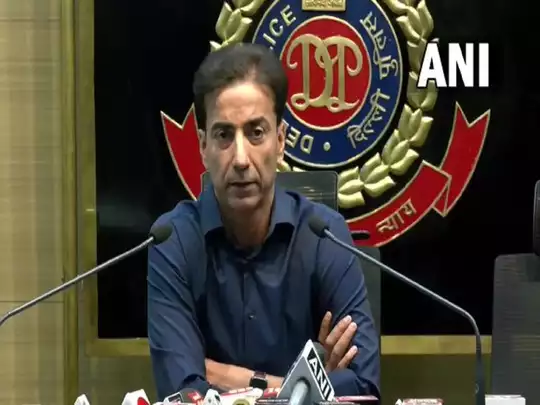 जामिया से पीएचडी कर रहा है अरशद